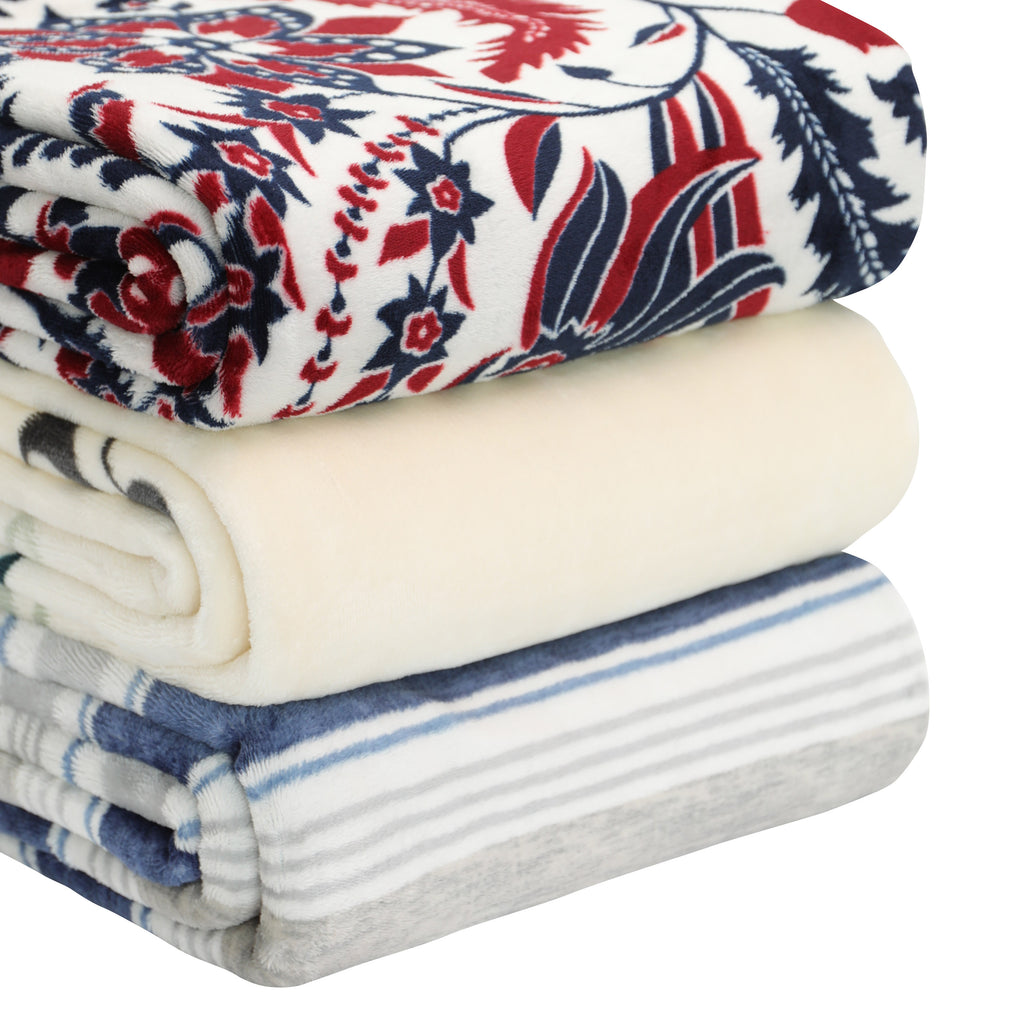 Oversized Velvet Plush Throw Blanket, 50" x 70", Paisley
